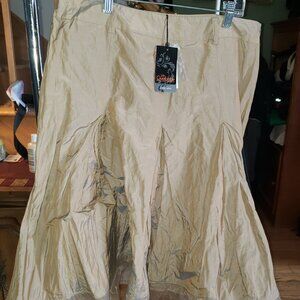 Julie Guerlande skirt  new with tag size 12